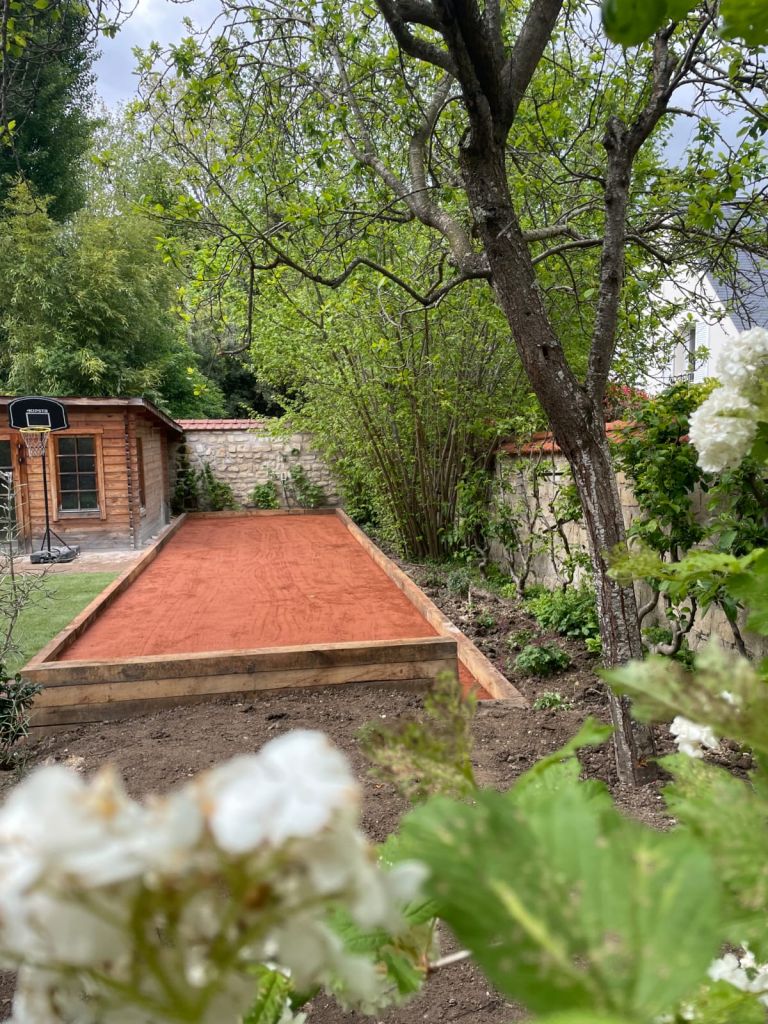 Terrain de pétanque - Paysagistes Les Jardins du Roy Paris